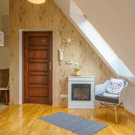 Loft Folk *
